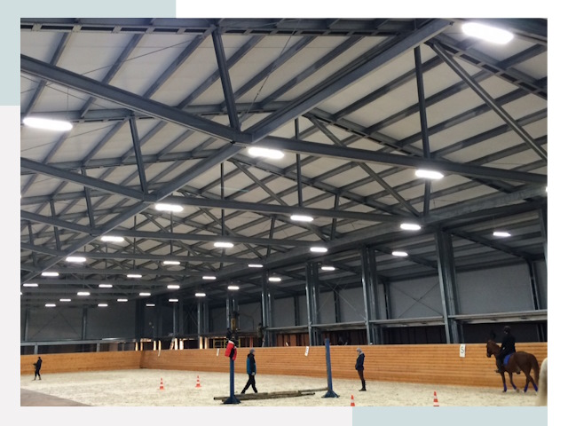 Строительство конных манежей от 644 руб в Партизанск